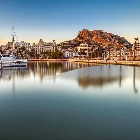 Konukevi Ibis Budget Sin Comedor Alicante